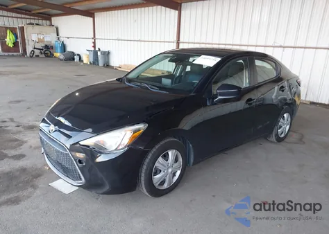 2019 Toyota Yaris L z USA, uszkodzony, nr VIN 3MYDLBYV8KY512247